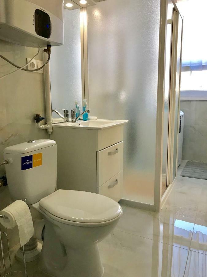 Ella Apartman Дебрецен Екстериор снимка
