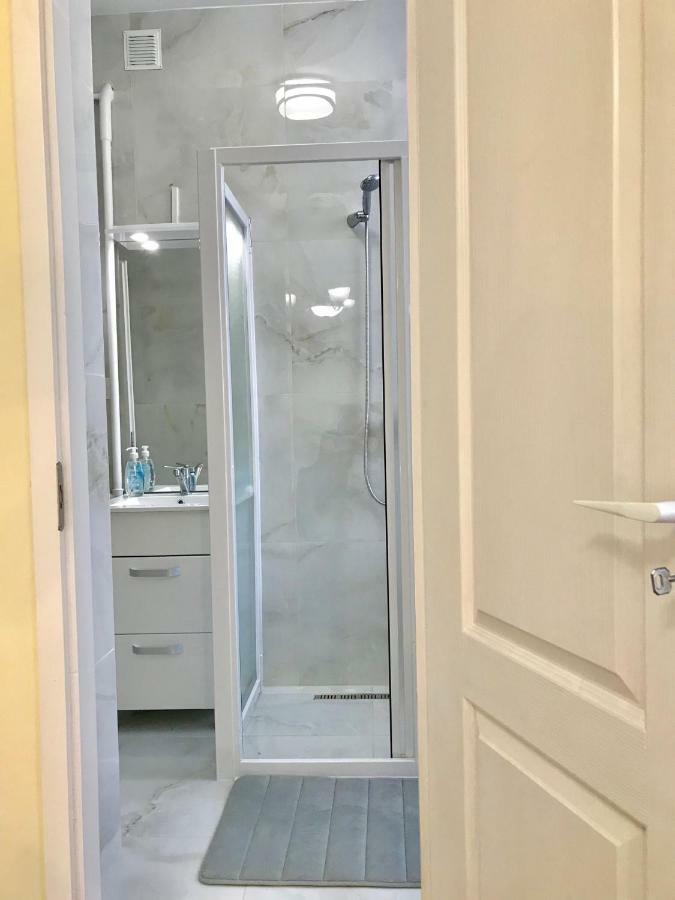 Ella Apartman Дебрецен Екстериор снимка