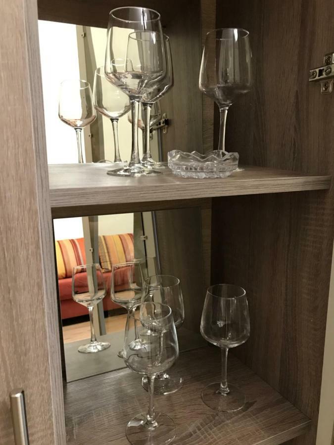 Ella Apartman Дебрецен Екстериор снимка